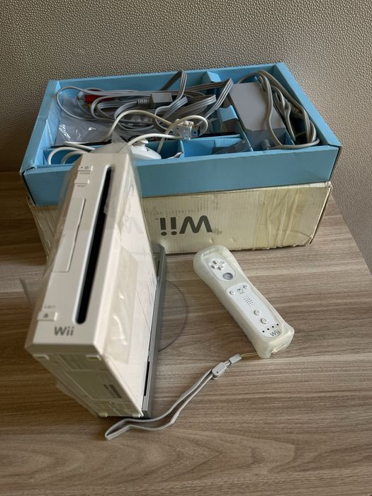 Новая игровая приставка Wii