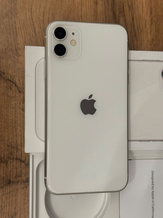 Iphone 11 память 128gb акб 71%