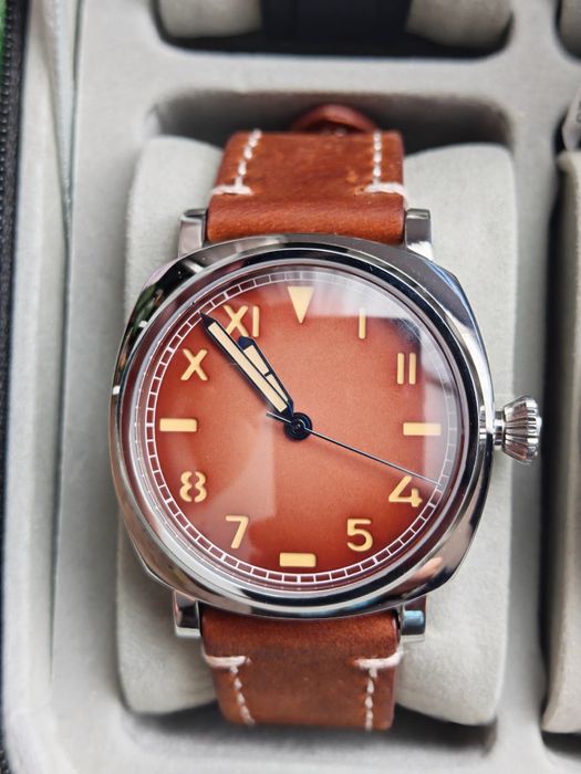 Часы Penerai Radiomir