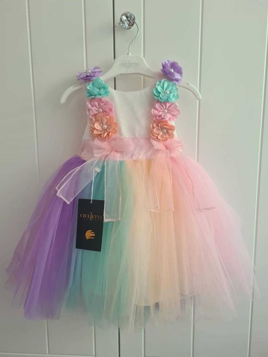 Елегантни рокли за специални поводи. Цена 41 - 55 лева, от 2 - 8 г