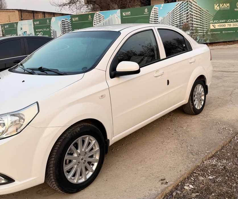 Нексия 3, цвет:белый 2019 год свежая машина