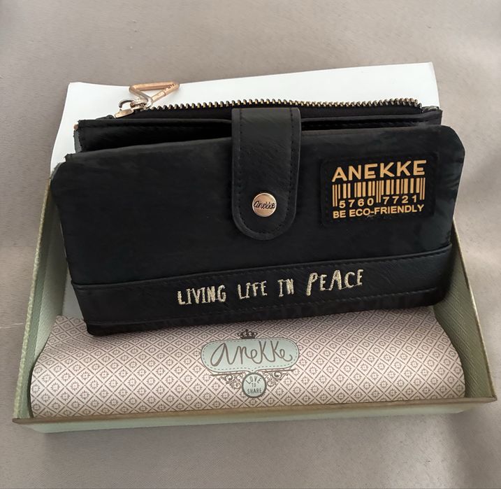 Дамско портмоне Anneke