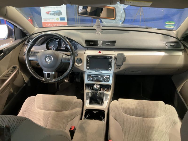 Volkswagen Passat 2.0 TDI Comfortline 2010