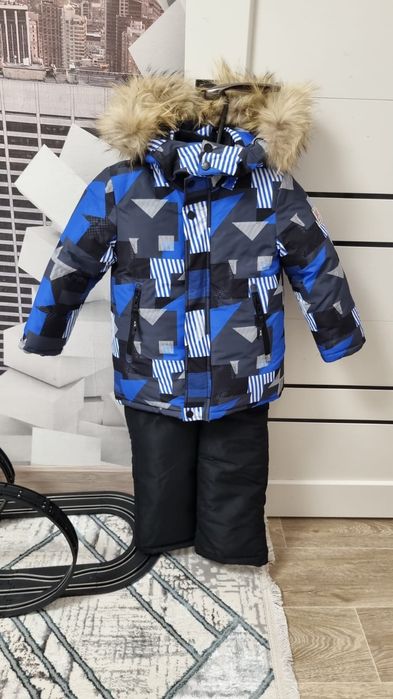 Детский комбинезон зимний  98 размер