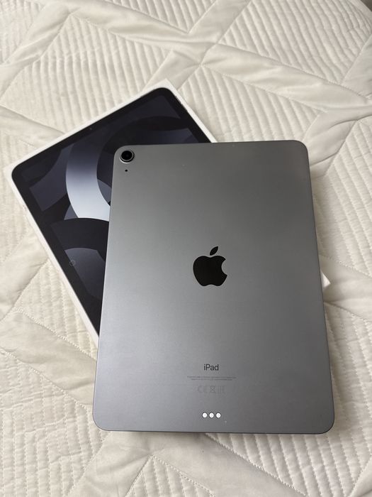 iPad Air 4 поколение  64gb