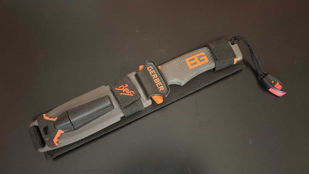 Cuțit de supraviețuire Gerber Bear Grylls Ultimate
