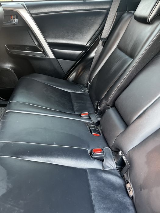 Автомашина Раф 4