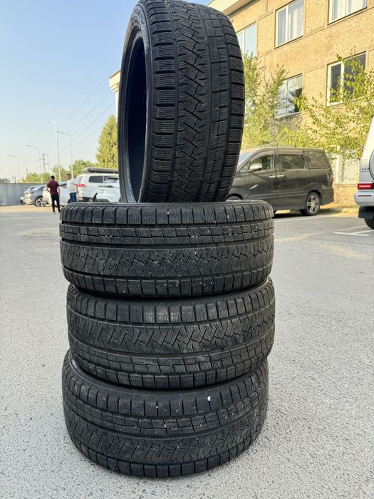 Продам б.у резину Triangle 245/45/19