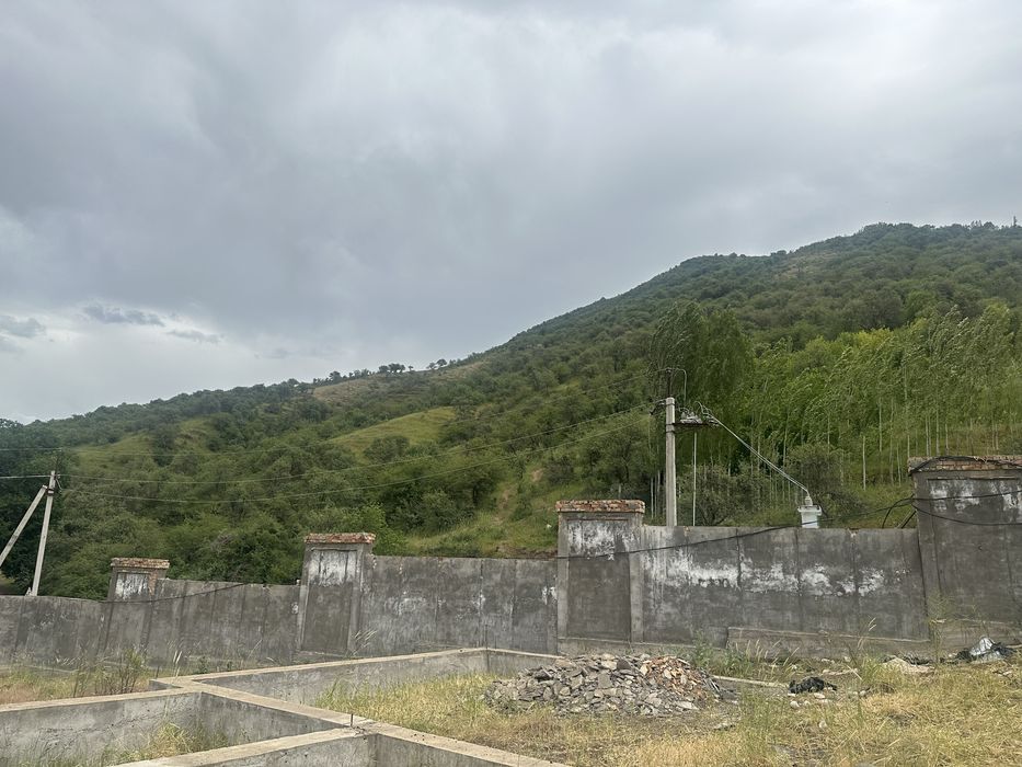 Продается Дача қуриш учун бочкада 8 сотих ер сотилади