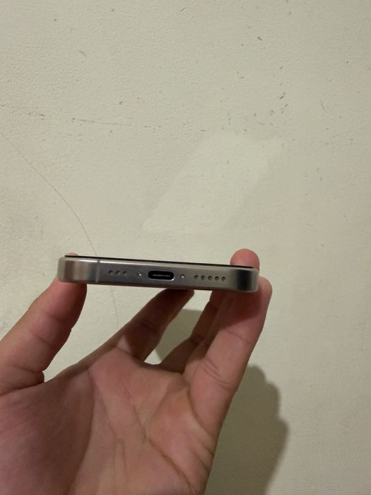 Iphone 16 pro 128gb esim
