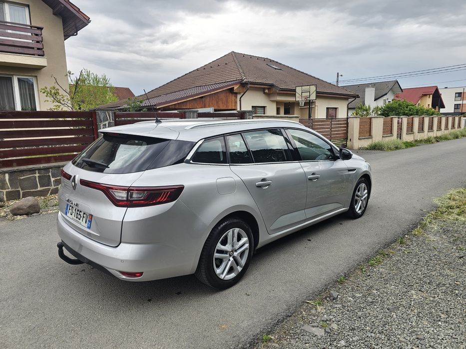 Renault Megane CUTIE AUTOMATA 1.3 TCE 140