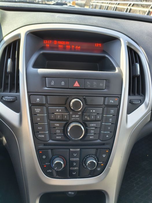 Opel Astra j  1,4 benzina - Germania