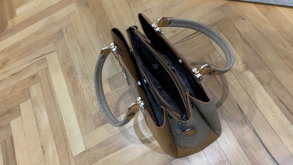 Дамска чанта  ЕКО КОЖА