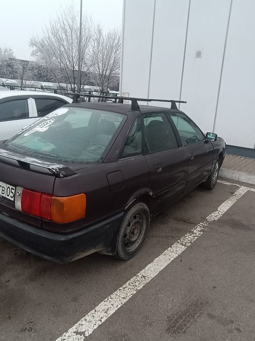 Продам Ауди 80 б3 1.8