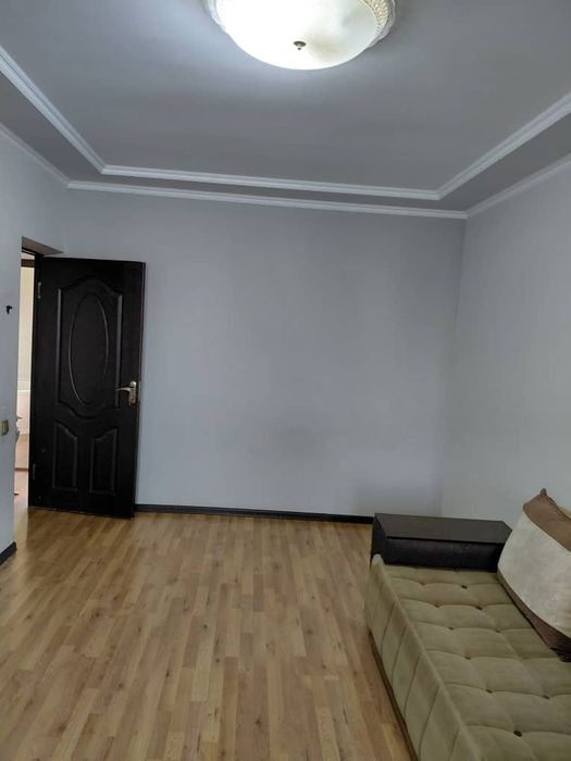 Продаётся 2-х комнатная квартира в центре Кибрая