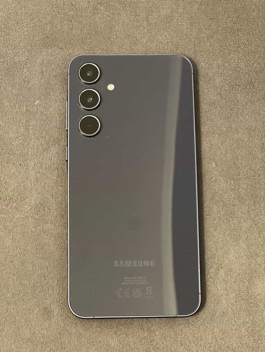 Samsung A55 5G 128 gb + smart watch Huawei GT3