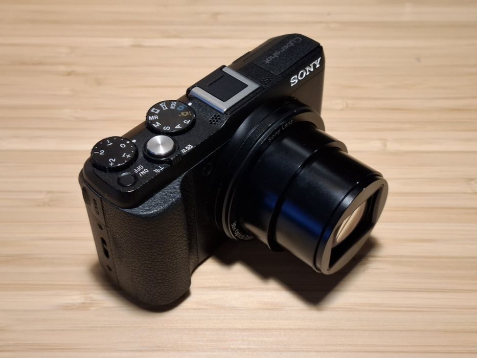 Camera Sony Cyberoshot DSC-HX60 ca noua, Zoom optic x30