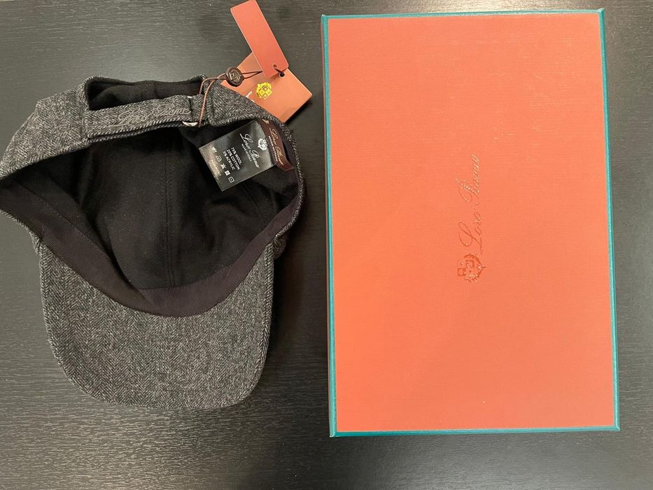 Sapca Loro Piana premium cu cutie.