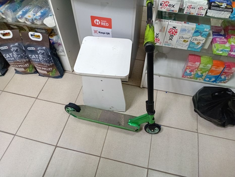 Продам самокат детский