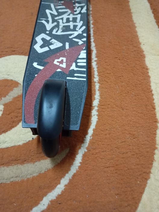 Vând trotineta frestyle