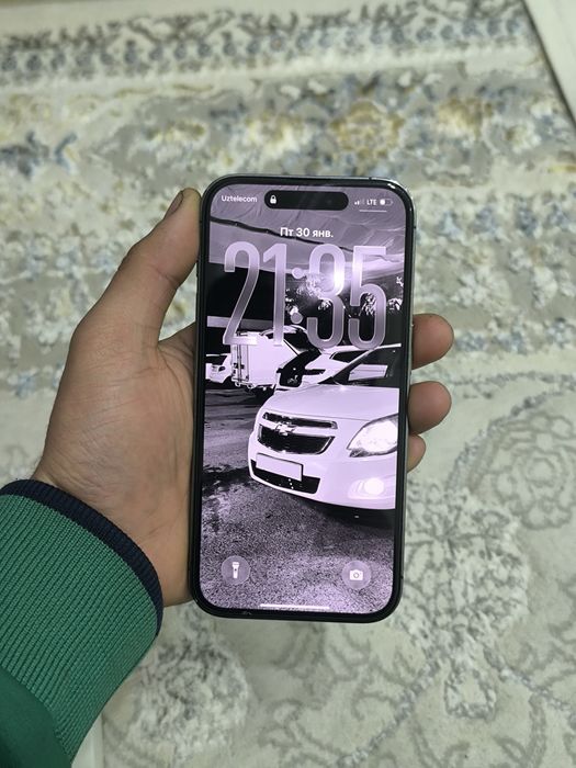 iPhone 14 pro ideal deep purple