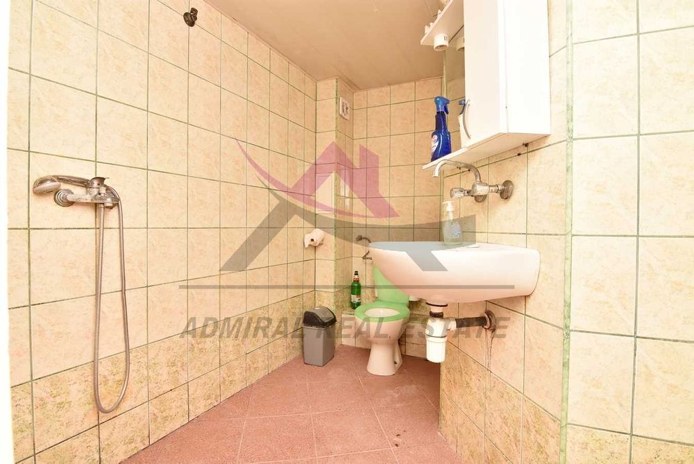 Продава се Двустаен апартамент в Варна, Бриз - 33 кв.м за 2182 €/кв.м - Снимка #5