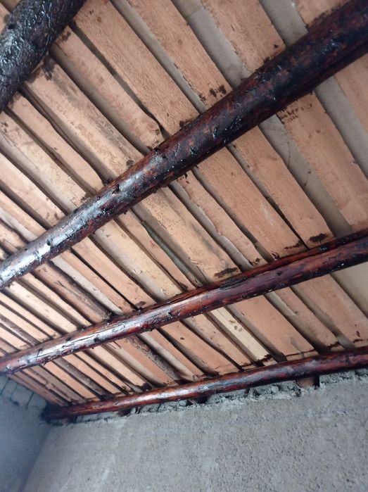 дом мкрн Достык,участок 8 соток.