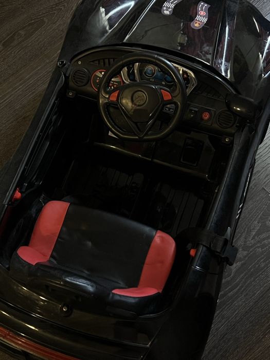 Срочно продам детскую машину