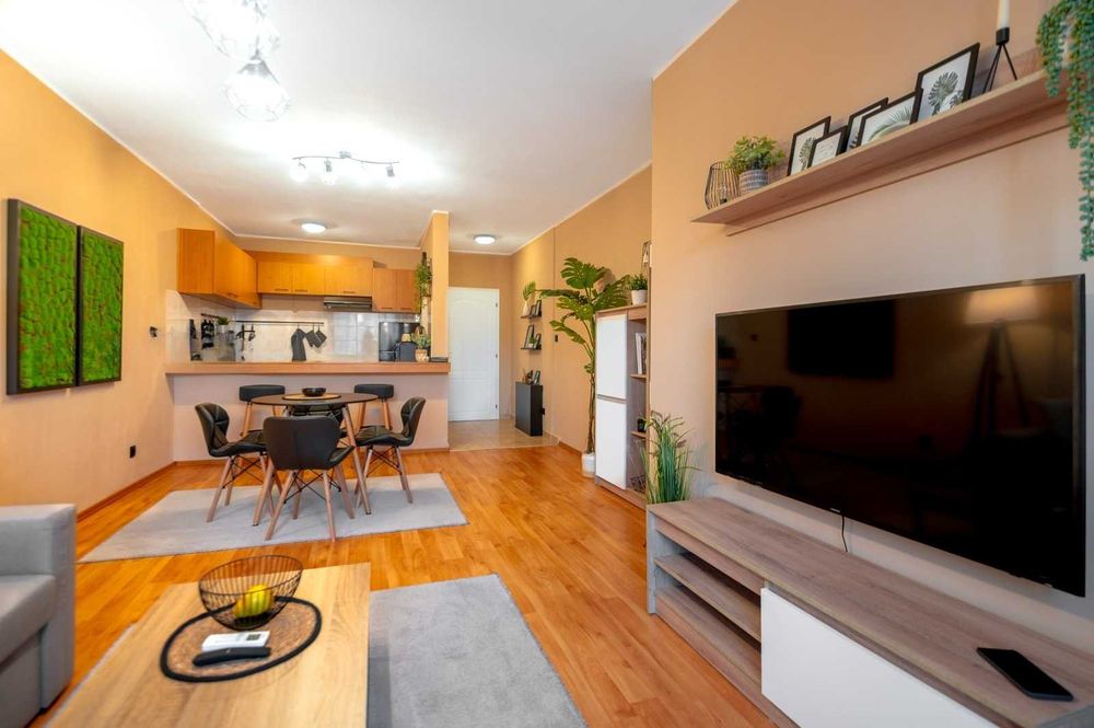 Дава се под наем Двустаен апартамент в София, Център - 78 кв.м за 510 € - Снимка #3