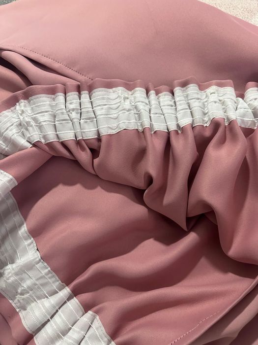 Vand Draperii Roz