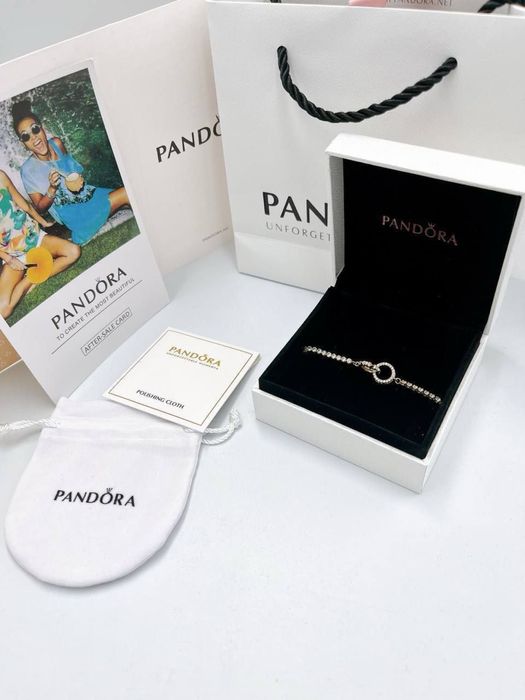 Браслеты PANDORA