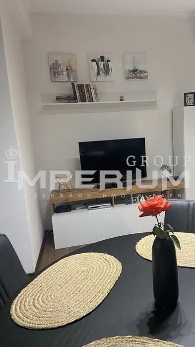 Дава се под наем Тристаен апартамент в Варна, м-т Евксиноград - 70 кв.м за 760 € - Снимка #2