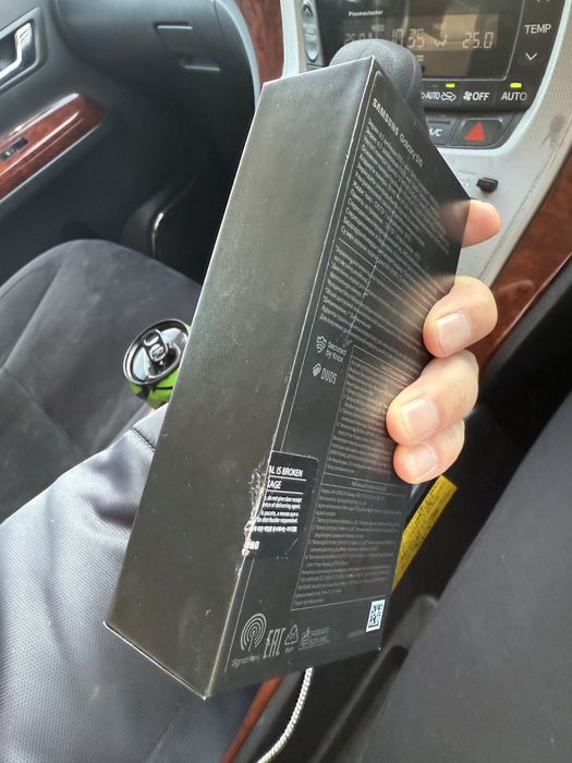 Samsung S 10 128 гб