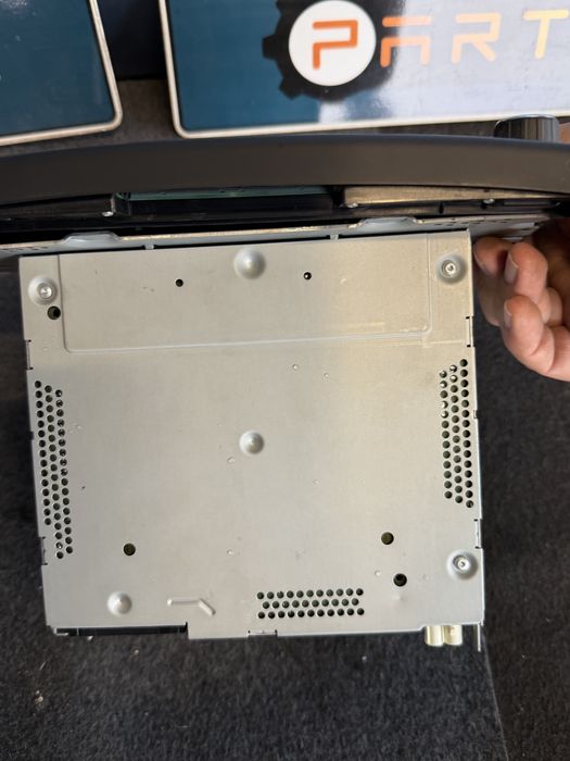 Радио медия Mp3 Skoda auto swing 3t0035161 G ном500