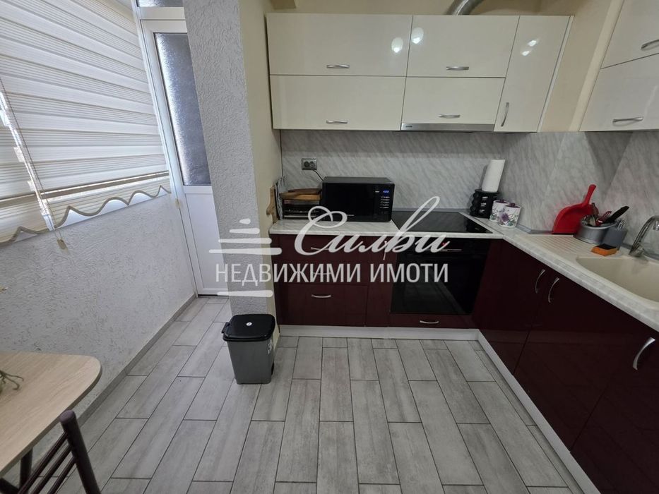 Двустаен апартамент - кв.Добружански