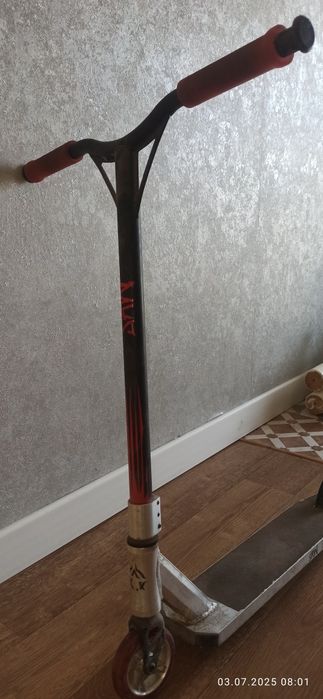 Трюковой самокат продаю