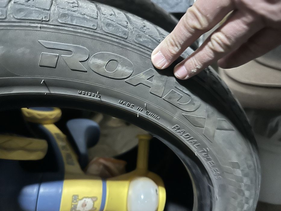 продам Шины 215/55ZR17