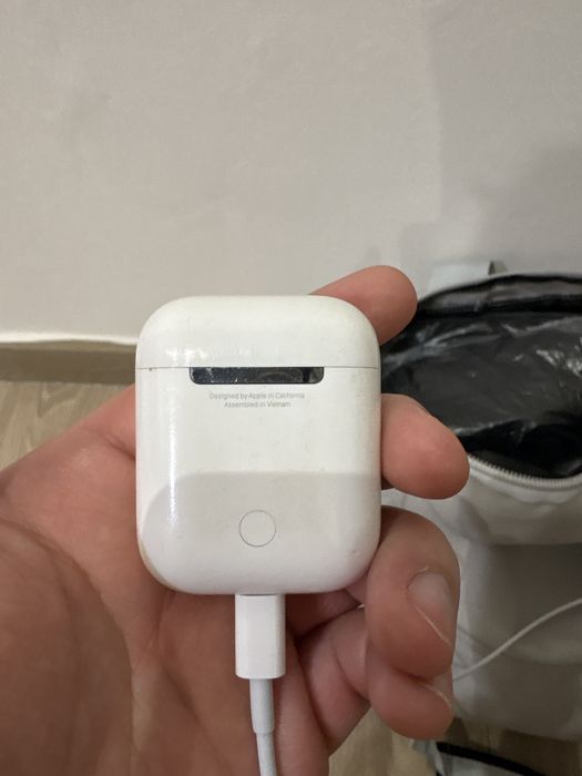 Airpods 2 оригина