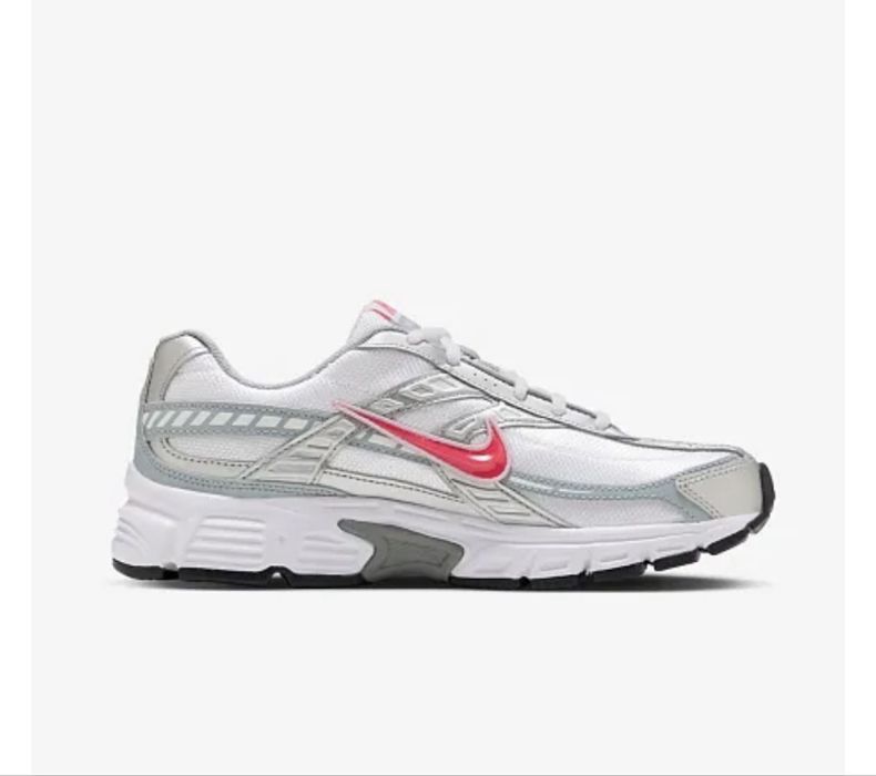 Продам крооссовки Nike initiator