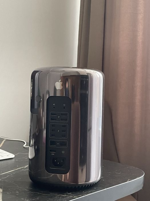 Mac pro ОЗУ 64гб, вк 6гб