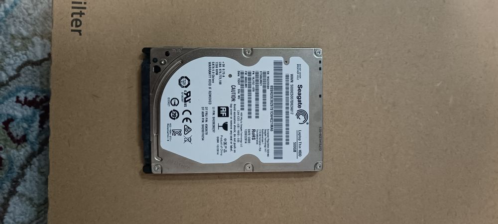 Продам intel I3 8100