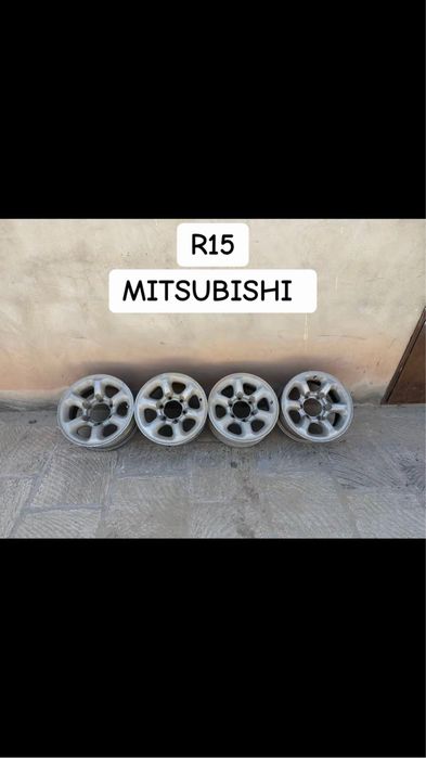 титанка Mitsubisi LEXUS