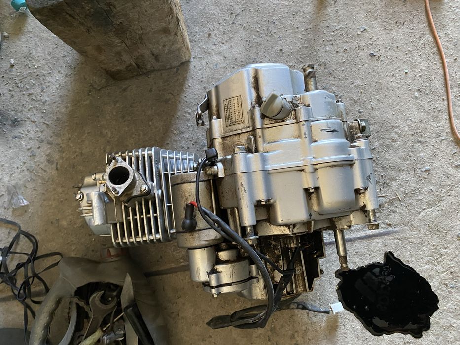 Продам двигатель 150 куб