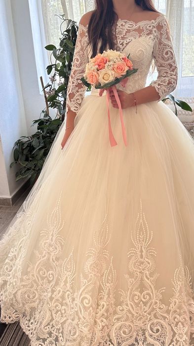 rochie de mireasa