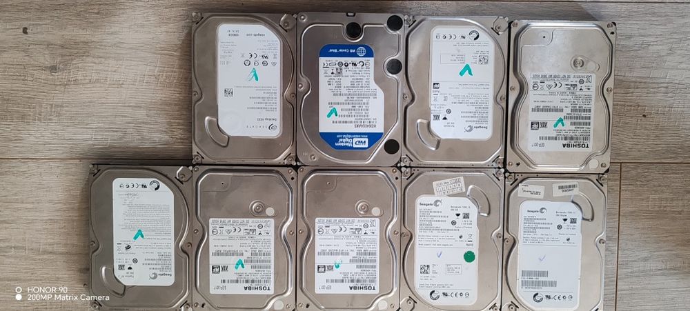 HDD desktop 500GB și 1TB