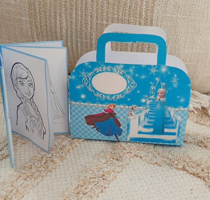 Картонени торти.