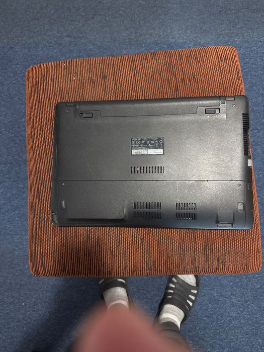 Продам лаптоп ASUS X550C