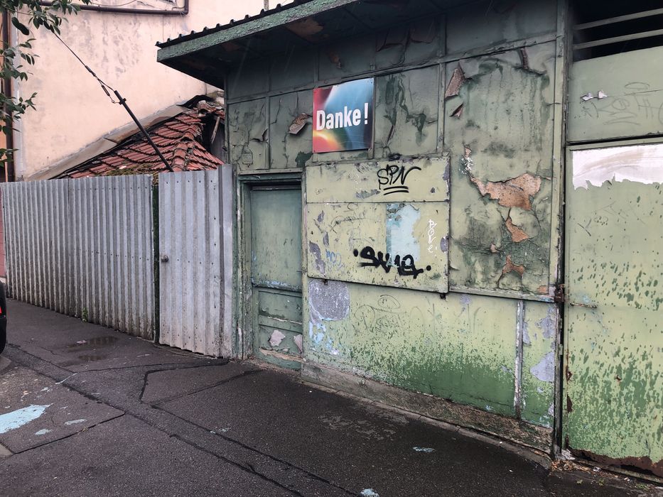 Teren stradal cu vad comercial foarte bun pe soseaua colentina