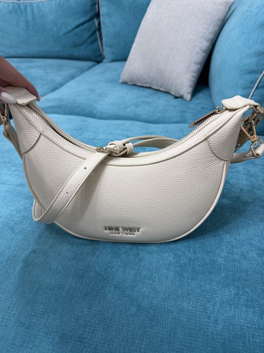 Чанти  Nine West