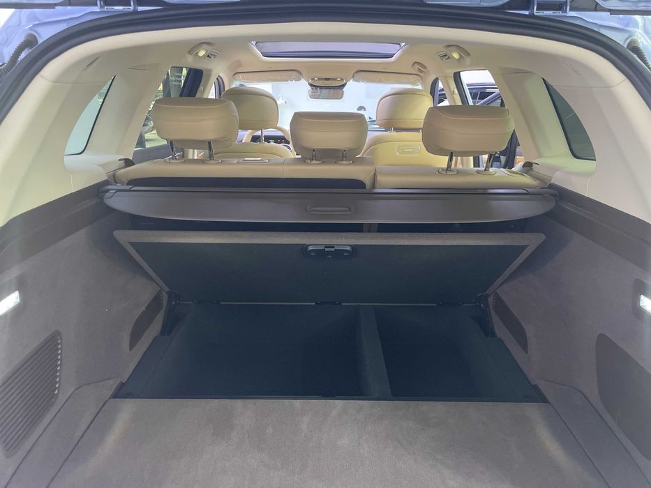 AITO M7 Hybrid AWD — новый без пробега, максимальный комфорт